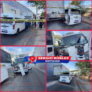SE QUEDA SIN FRENOS Y PROVOCA APARATOSO CHOQUE EN NUEVO NAYARIT.